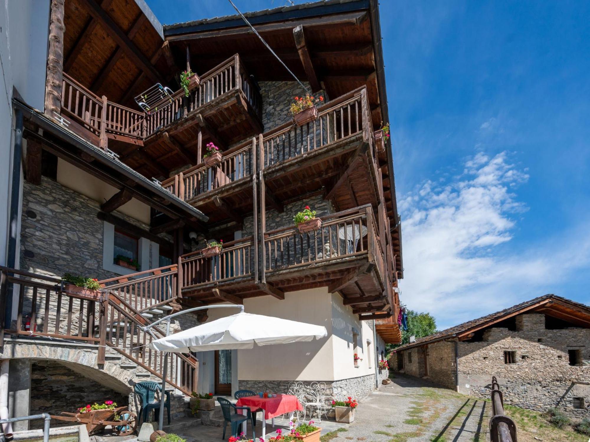 Apartment Grand Sarriod-1 By Interhome Saint Nicolas Bagian luar foto
